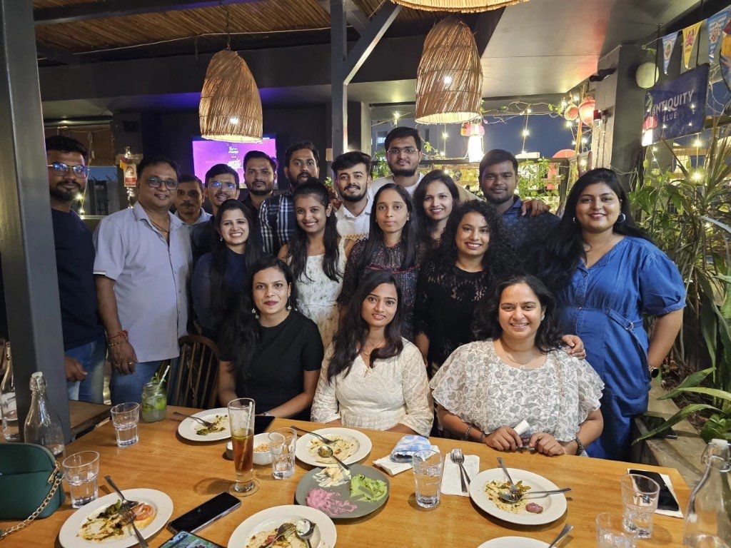 Sateri Digital team together at a team dinner